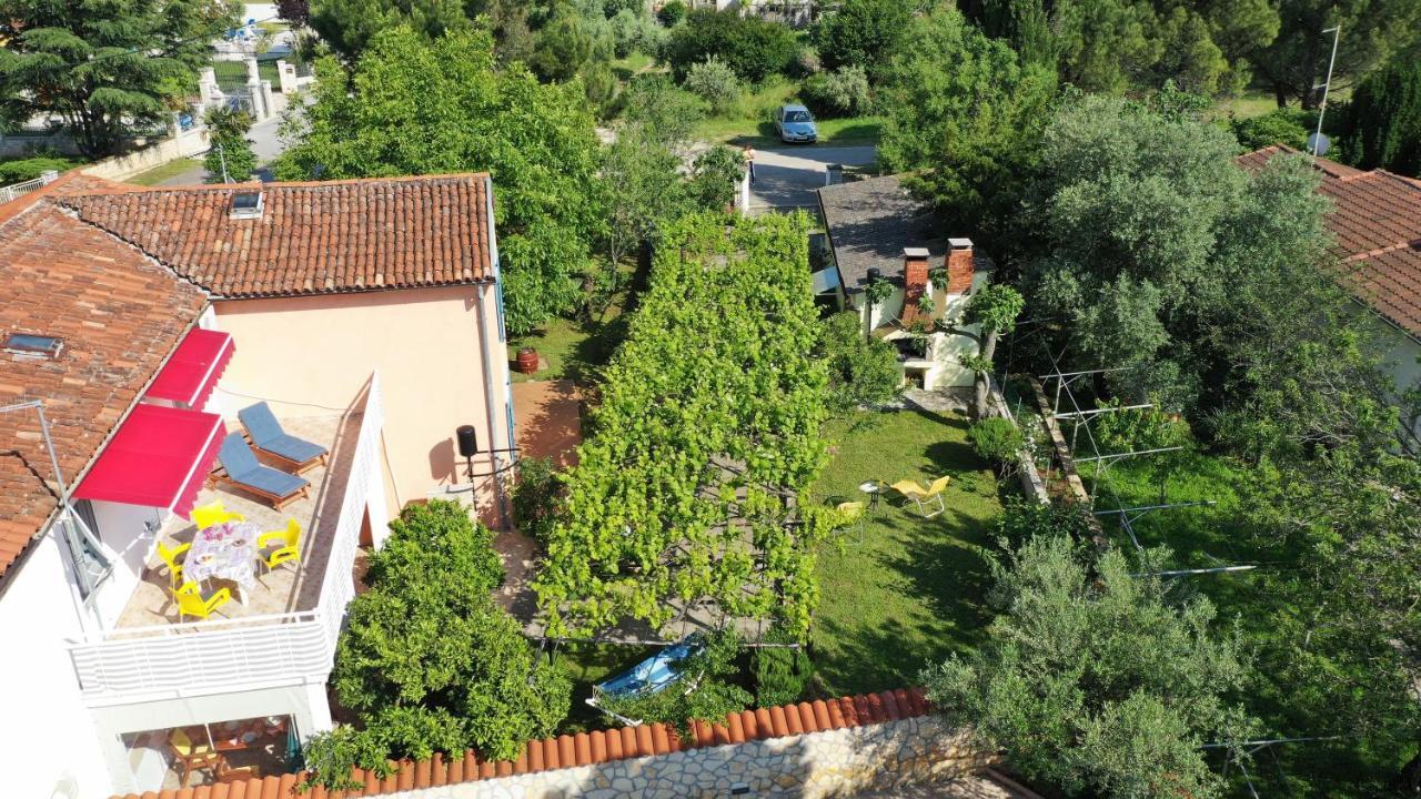 Holiday House Danica Banjole Exterior foto